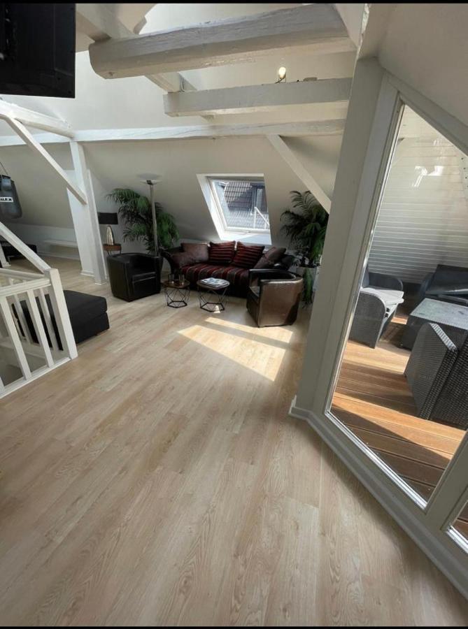 Appartement Luxury Rooftop Loft With River View 10Min To City à Düsseldorf Extérieur photo