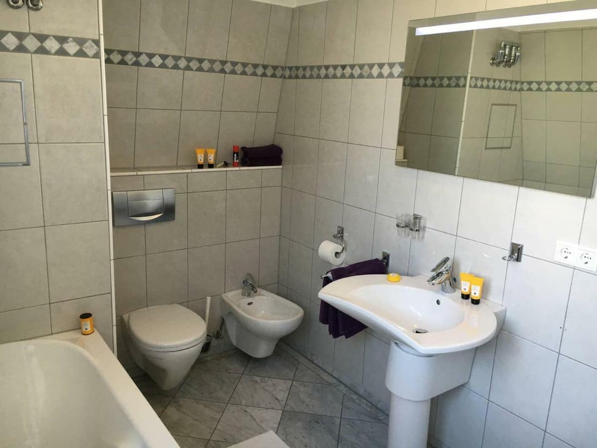 Appartement Luxury Rooftop Loft With River View 10Min To City à Düsseldorf Extérieur photo