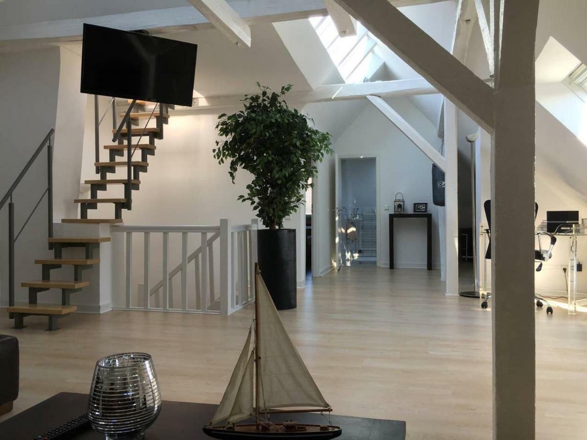 Appartement Luxury Rooftop Loft With River View 10Min To City à Düsseldorf Extérieur photo